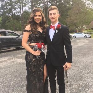 Meet your Posher, Cameron